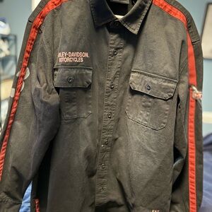 Harley-Davidson Black Shirt with Red Stripes